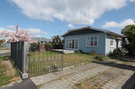 Photo of property in 158 Palmers Road, New Brighton, Christchurch, 8083