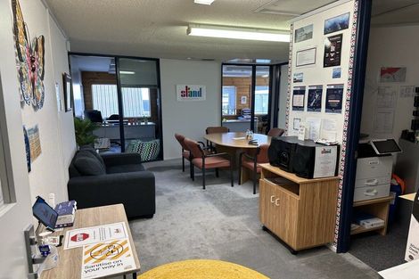 Photo of property in 337 Devon Street West, New Plymouth, 4310