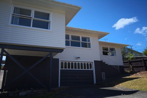 Photo of property in 3 Blenheim Street, Glenfield, Auckland, 0629