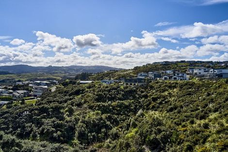 Photo of property in 9 Polestar Lane, Whitby, Porirua, 5024