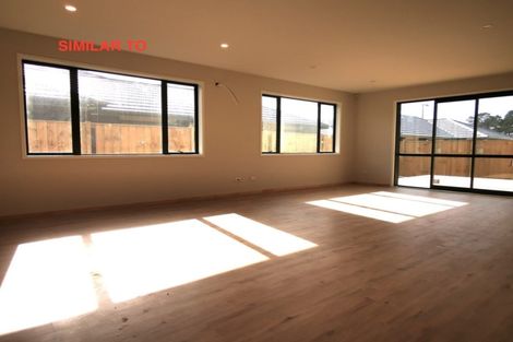 Photo of property in 8 Ropere Street, Kumeu, 0810
