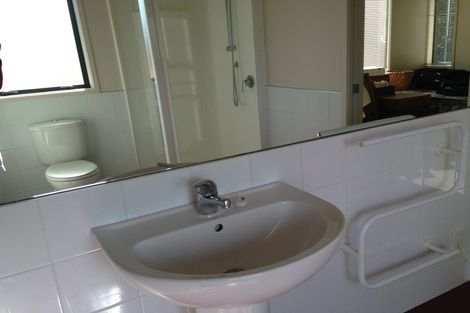 Photo of property in 105a Ridge Road, Howick, Auckland, 2014