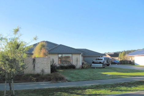 Photo of property in 10 Hemingway Place, Spencerville, Christchurch, 8083