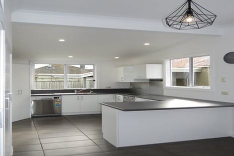 Photo of property in 130 Victoria Road, Saint Kilda, Dunedin, 9012