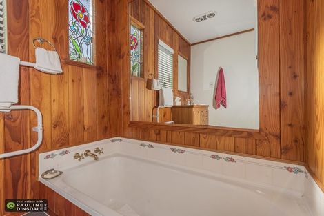 Photo of property in 9 Weir Crescent, Onerahi, Whangarei, 0110