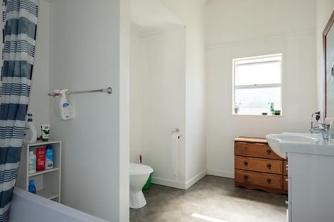 Photo of property in 38 Kirkcaldy Street, South Dunedin, Dunedin, 9012