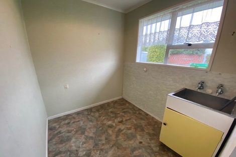 Photo of property in 20 Kimberley Grove, Westbrook, Palmerston North, 4412