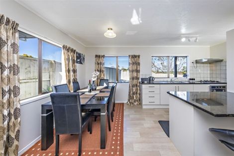 Photo of property in 2/55 Alfriston Road, Manurewa East, Auckland, 2102