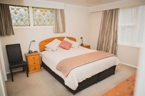 Photo of property in 68 Larsen Crescent, Tawa, Wellington, 5028