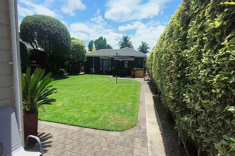 Photo of property in 20 Oakmont Place, Wattle Downs, Auckland, 2103