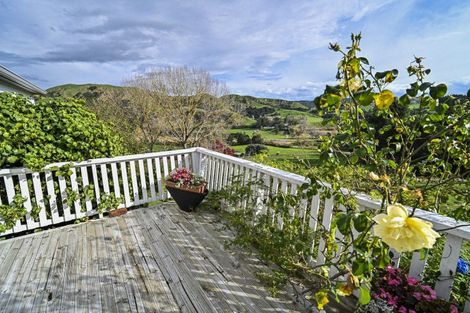 Photo of property in 122 Waipunga Road, Eskdale, Napier, 4181