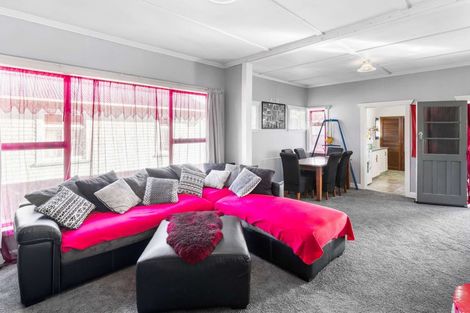 Photo of property in 44 Puriri Street, Gonville, Whanganui, 4501