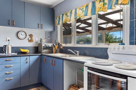 Photo of property in 14 Hydro Road, Edgecumbe, 3120