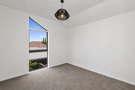 Photo of property in 3/9 Edgeware Road, St Albans, Christchurch, 8014