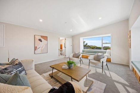 Photo of property in 34 Bucklands Beach Road, Bucklands Beach, Auckland, 2012