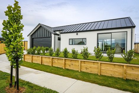 Photo of property in 47 Pounamu Avenue, Albert Town, Wanaka, 9305