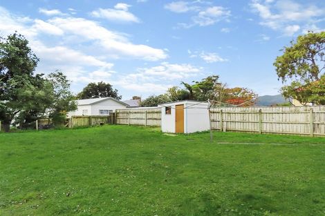 Photo of property in 17 Roberts Street, Epuni, Lower Hutt, 5011