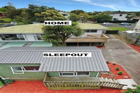 Photo of property in 47 Hartley Terrace, Massey, Auckland, 0614