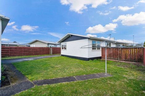 Photo of property in 5 Katherine Place, Melville, Hamilton, 3206