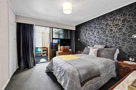 Photo of property in 193 Tasman Street, Opunake, 4616