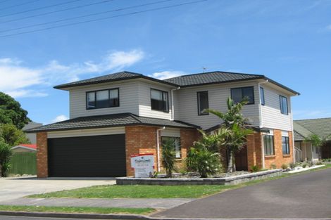 Photo of property in 129 Torkar Road, Clarks Beach, 2122