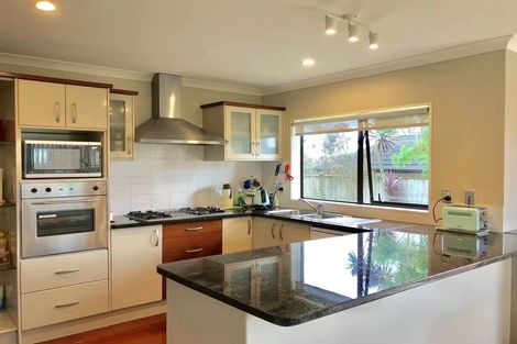 Photo of property in 13 Malahide Drive, Flat Bush, Auckland, 2019