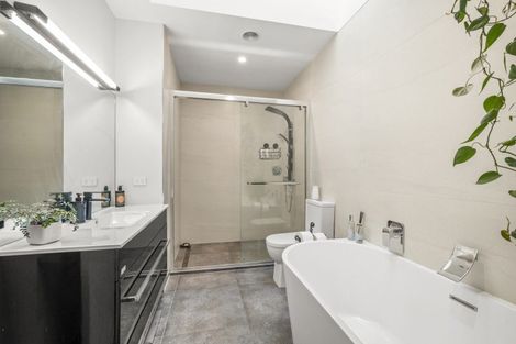 Photo of property in 70 Chesham Avenue, Waipahihi, Taupo, 3330