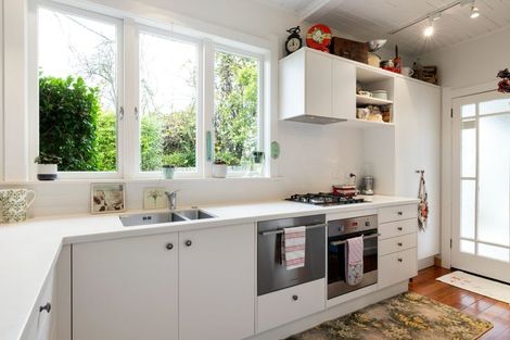 Photo of property in 10 East Street, Claudelands, Hamilton, 3214