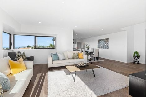 Photo of property in 39 Stanmore Bay Road, Stanmore Bay, Whangaparaoa, 0932
