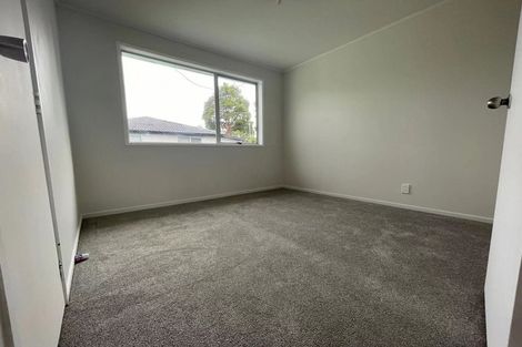 Photo of property in 377 Bucklands Beach Road, Bucklands Beach, Auckland, 2012