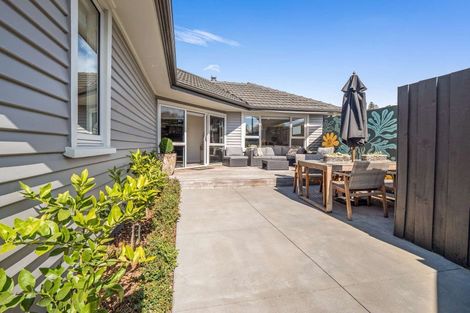 Photo of property in 14 Centaurus Road, Cashmere, Christchurch, 8022