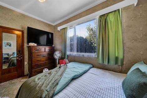 Photo of property in 15 Clifford Street, Hawera, 4610