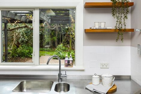 Photo of property in 13 Medway Street, Richmond, Christchurch, 8013