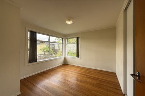 Photo of property in 12d Dawn Place, Te Atatu South, Auckland, 0610