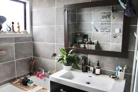 Photo of property in 44 Ajax Street, Milton, 9220