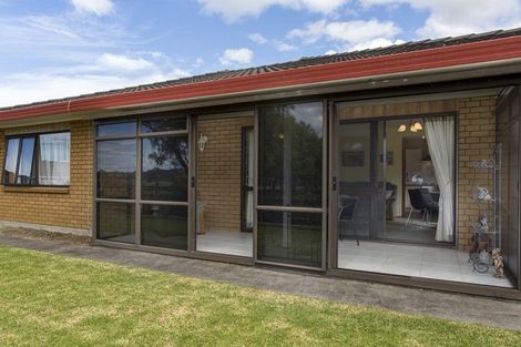 Photo of property in 11 Pengelly Place, Parakai, 0830