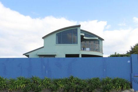 Photo of property in 860 Papamoa Beach Road, Papamoa Beach, Papamoa, 3118