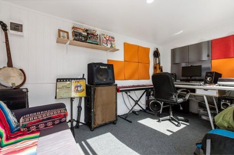 Photo of property in 1/56 Glendale Road, Glen Eden, Auckland, 0602