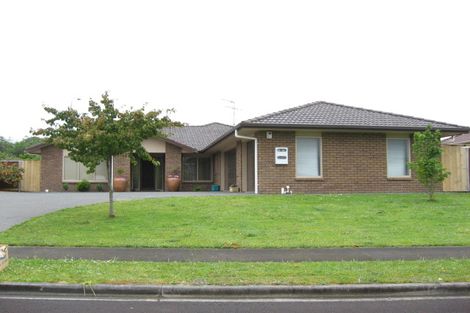 Photo of property in 4 Beverage Place, Rosehill, Papakura, 2113