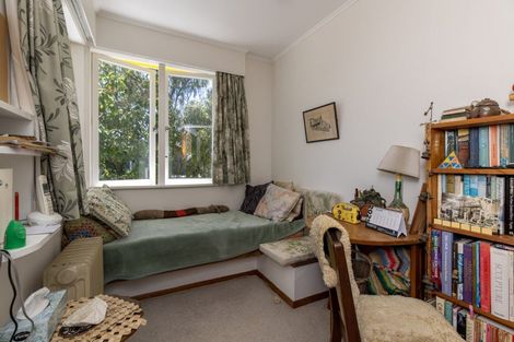 Photo of property in 90-92 Kiwi Road, Raumati Beach, Paraparaumu, 5032