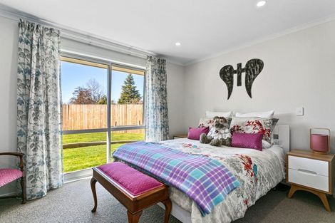 Photo of property in 13 Ngahana Place, Turangi, 3334