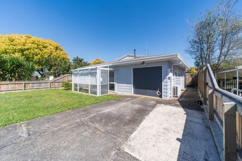 Photo of property in 2 Elizabeth Street, Feilding, 4702