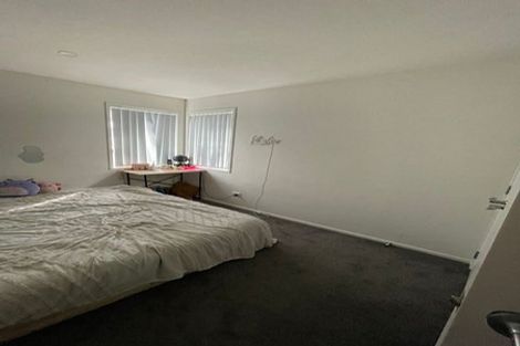 Photo of property in 13 Rere Close, Takanini, 2112