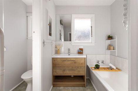 Photo of property in 4 Vardon Crescent, Shirley, Christchurch, 8061