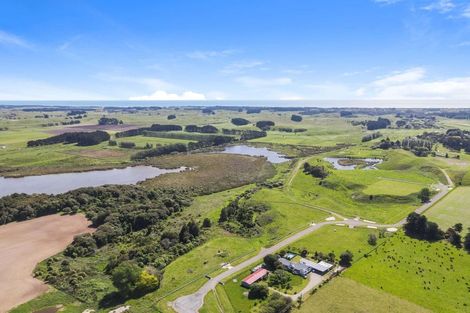 Photo of property in 49 Whio Grove, Hokio Beach, 5571