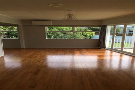 Photo of property in 1 Mawson Avenue, Torbay, Auckland, 0630