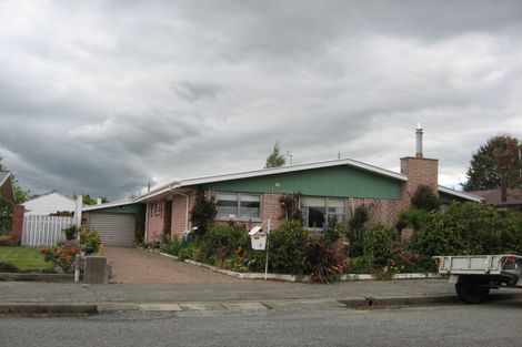 Photo of property in 5 Weston Place, Rangiora, 7400