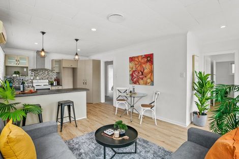 Photo of property in 83 Clemow Road, Fitzroy, New Plymouth, 4312