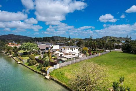 Photo of property in 39 Taipa Point Road, Taipa, 0420