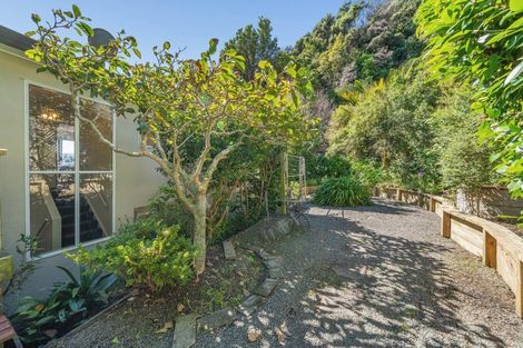 Photo of property in 88a Paremata Road, Paremata, Porirua, 5024